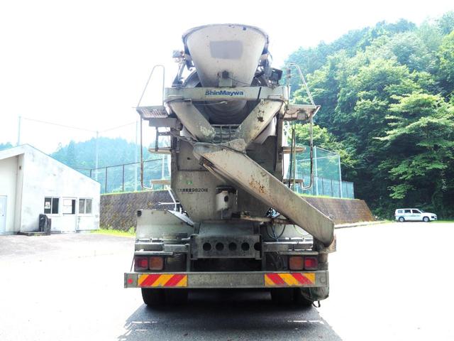 ISUZU GIGA