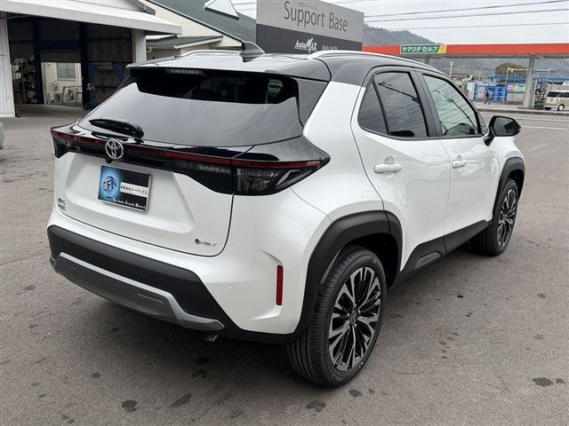 TOYOTA YARIS CROSS HYBRID Z ADVENTURE