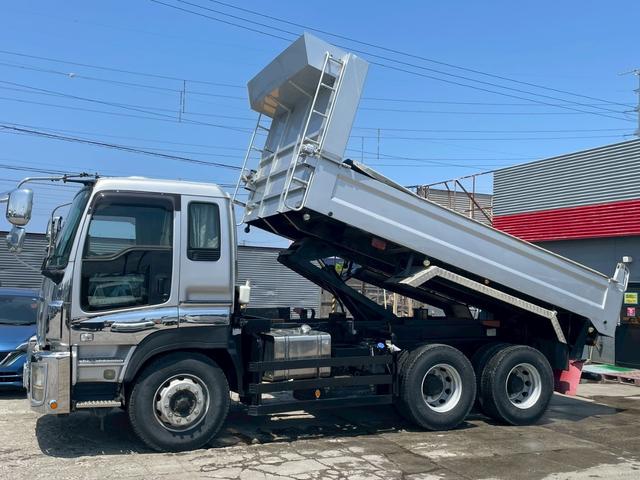 ISUZU GIGA