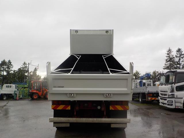 ISUZU GIGA