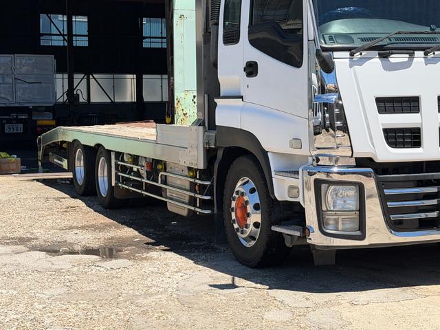 ISUZU GIGA