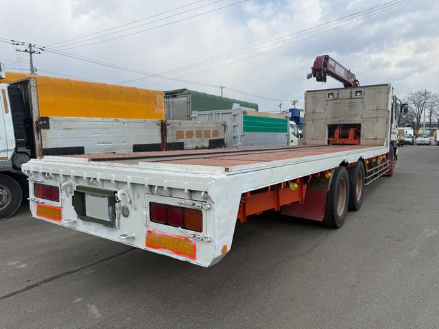 ISUZU GIGA