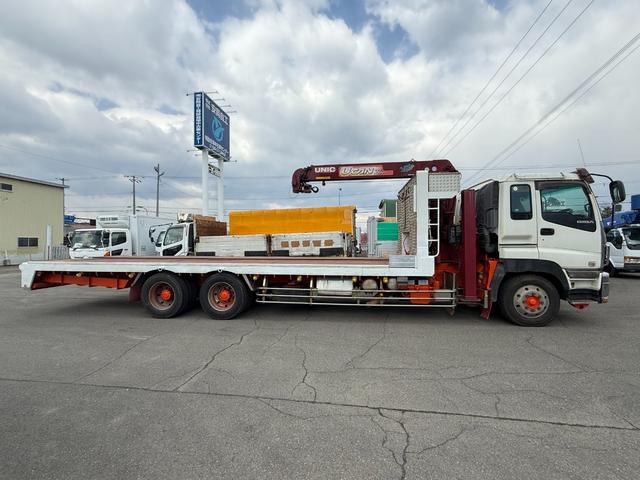 ISUZU GIGA