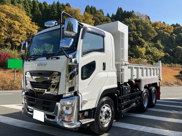 ISUZU GIGA
