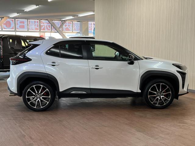 TOYOTA YARIS CROSS HYBRID GR SPORT