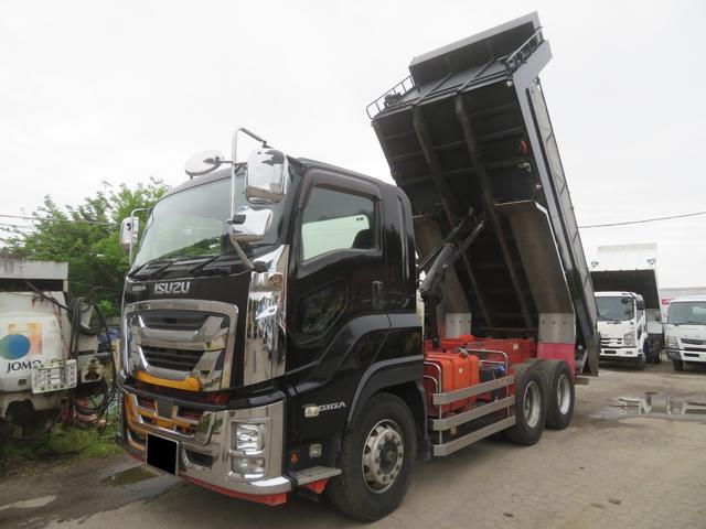 ISUZU GIGA