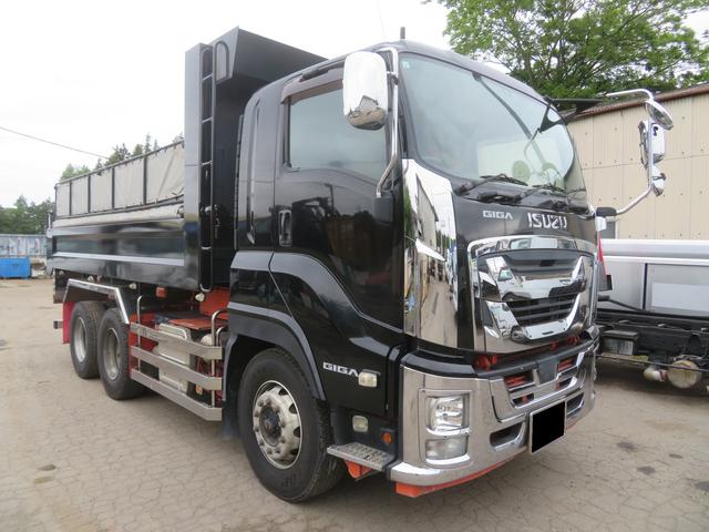 ISUZU GIGA