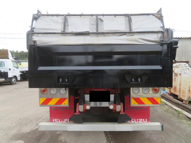 ISUZU GIGA