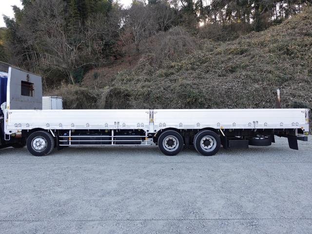 ISUZU GIGA