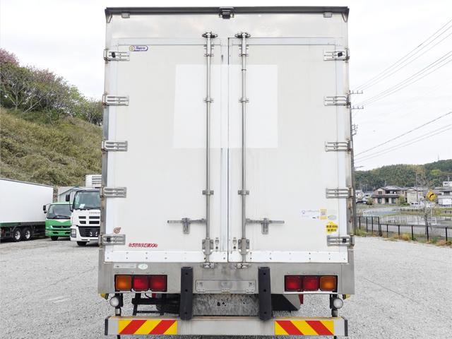 ISUZU GIGA