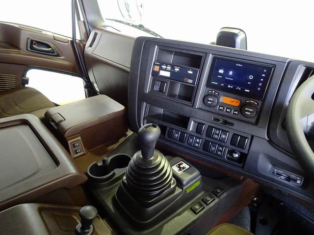 ISUZU GIGA