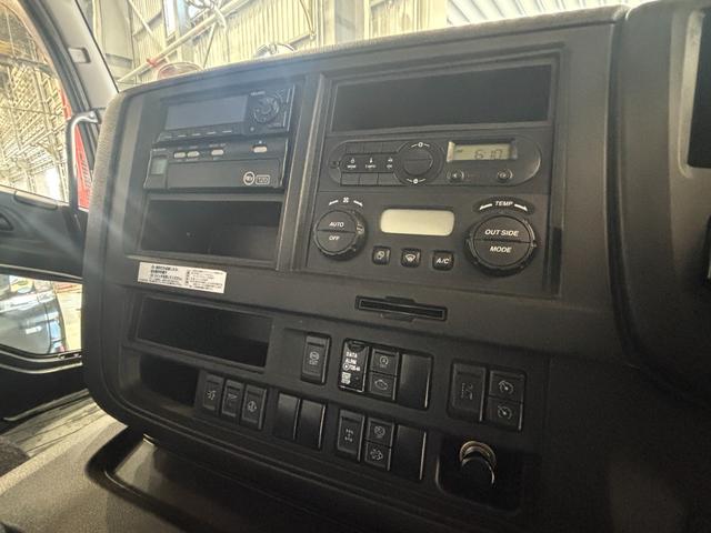 ISUZU GIGA