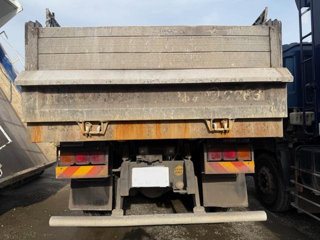 ISUZU GIGA