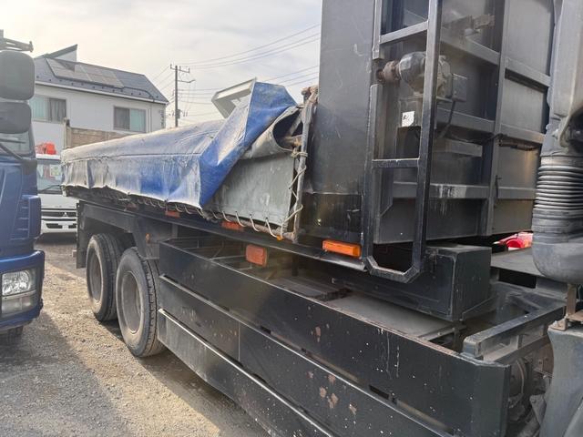 ISUZU GIGA