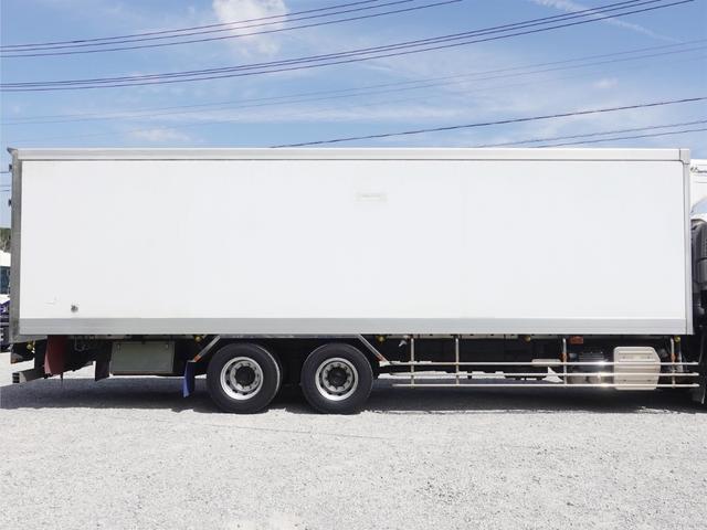 ISUZU GIGA