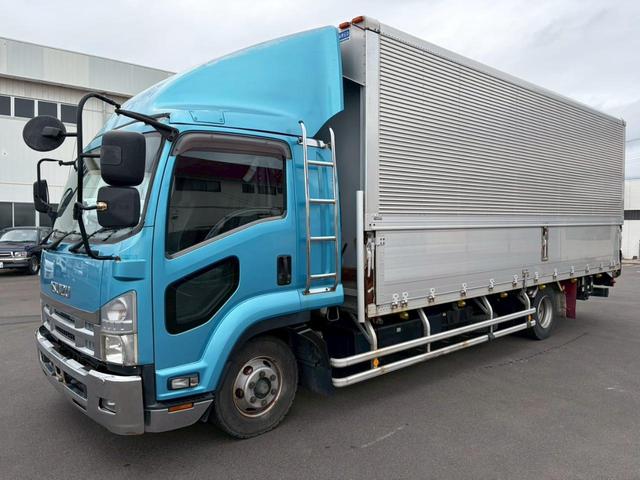 ISUZU FORWARD