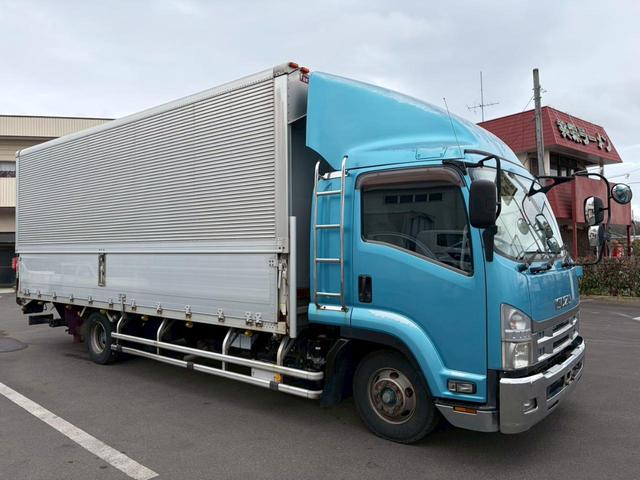 ISUZU FORWARD