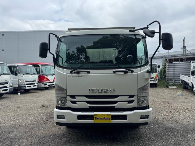 ISUZU FORWARD