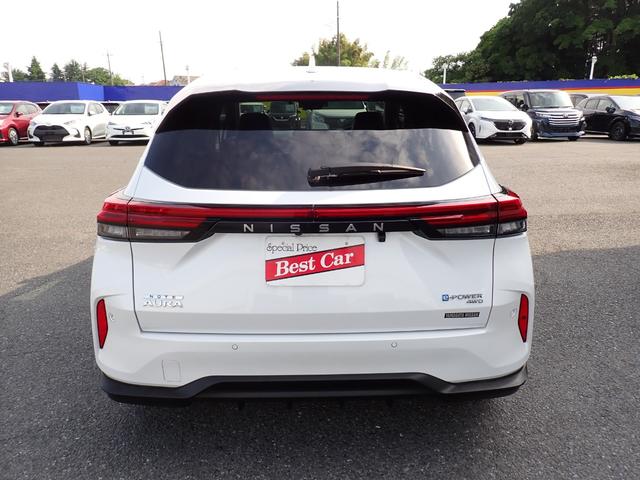 NISSAN AURA G FOUR