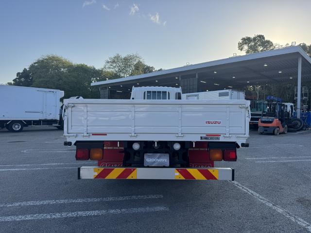 ISUZU FORWARD