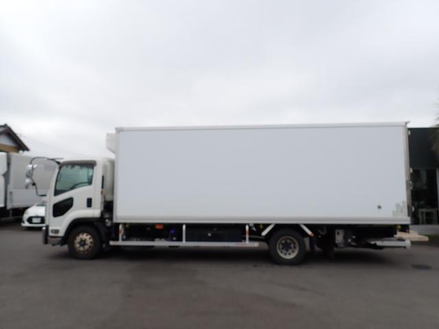 ISUZU FORWARD