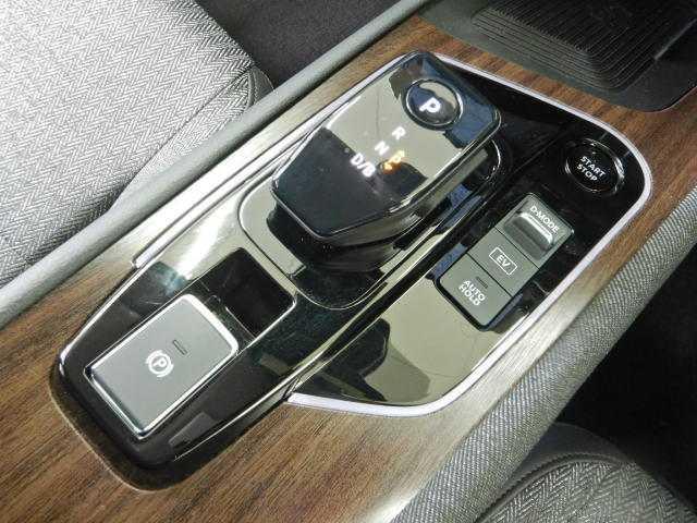 NISSAN AURA G