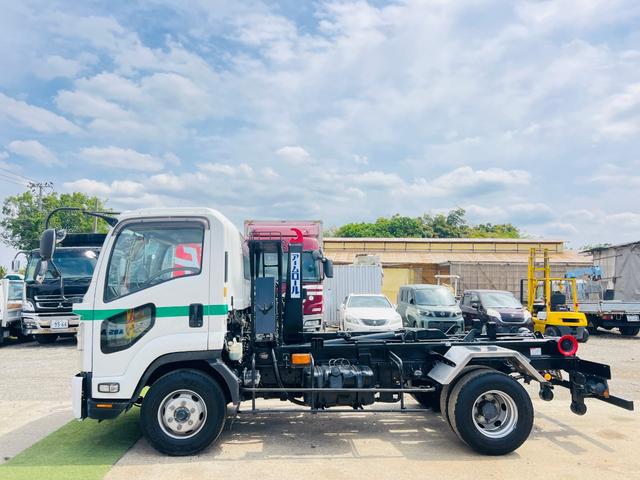 ISUZU FORWARD