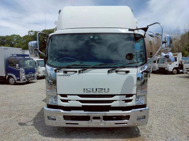ISUZU FORWARD
