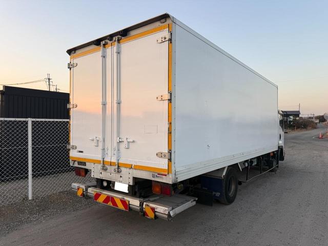 ISUZU FORWARD