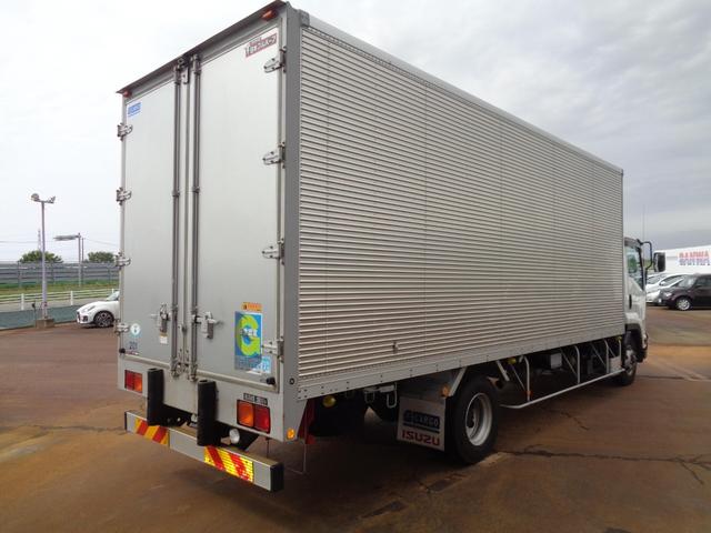 ISUZU FORWARD