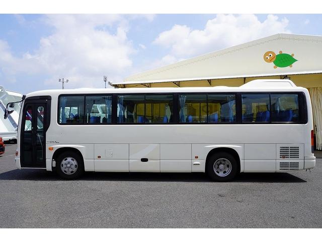 ISUZU GALA