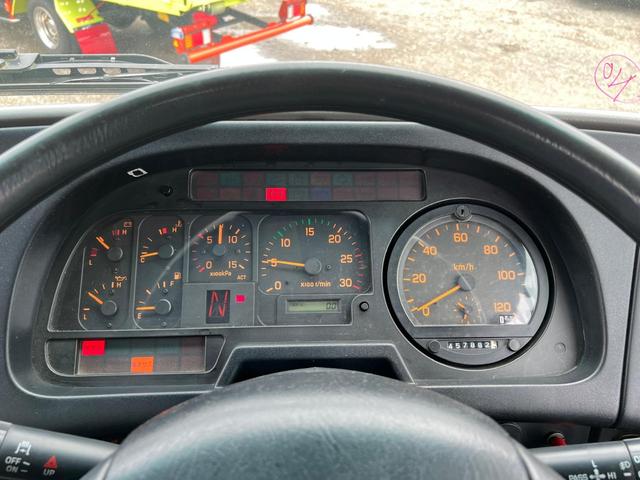 ISUZU GALA