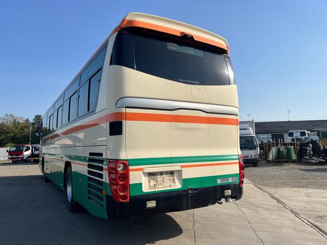 ISUZU GALA