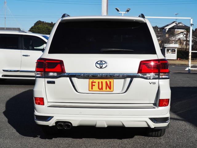 TOYOTA LAND CRUISER ZX
