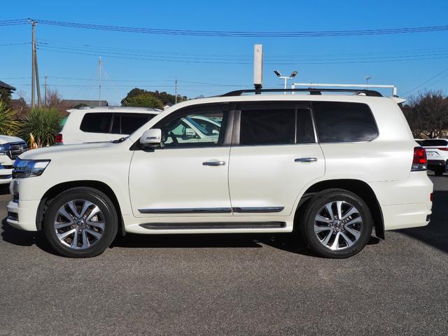 TOYOTA LAND CRUISER ZX