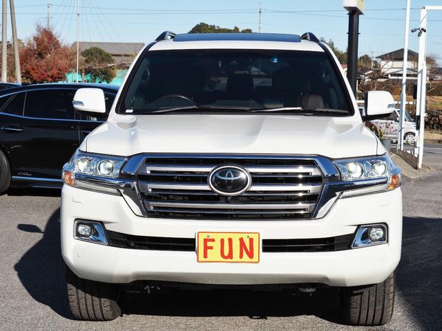 TOYOTA LAND CRUISER ZX