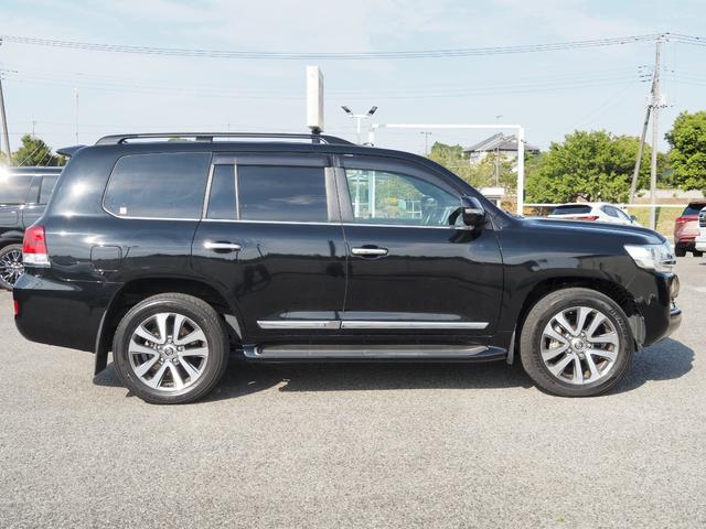 TOYOTA LAND CRUISER ZX