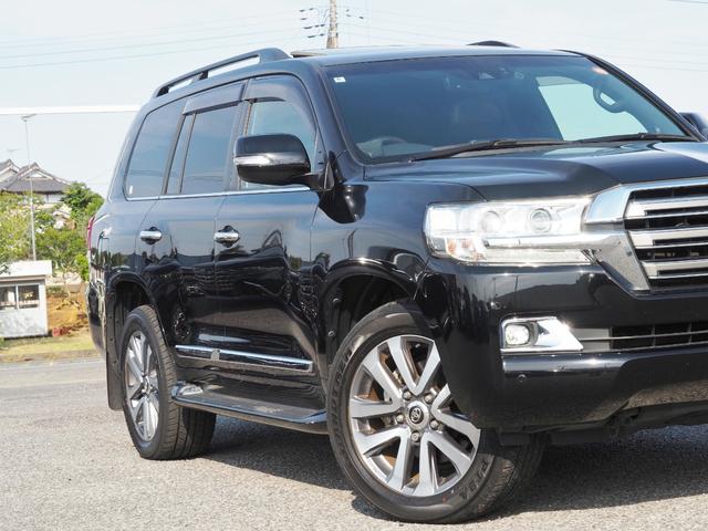 TOYOTA LAND CRUISER ZX
