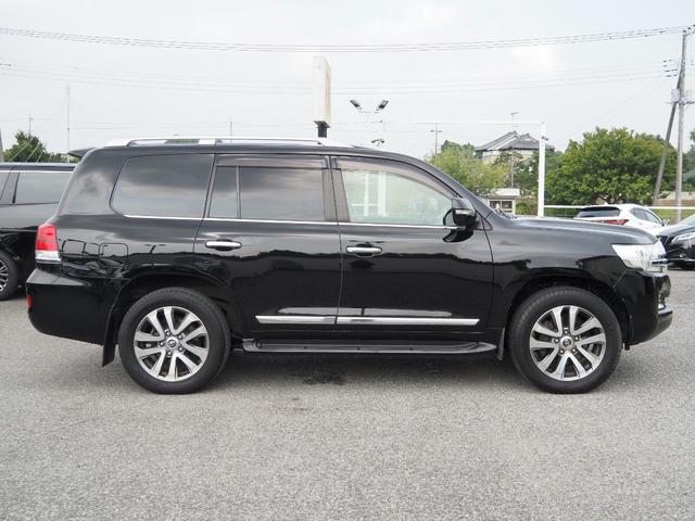 TOYOTA LAND CRUISER ZX