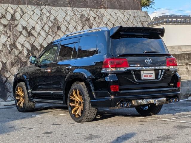TOYOTA LAND CRUISER AX