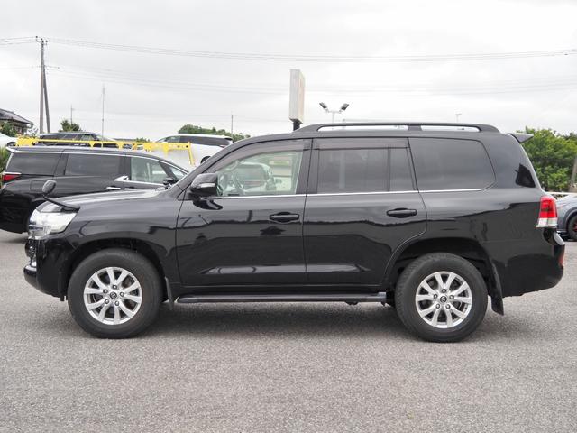 TOYOTA LAND CRUISER AX