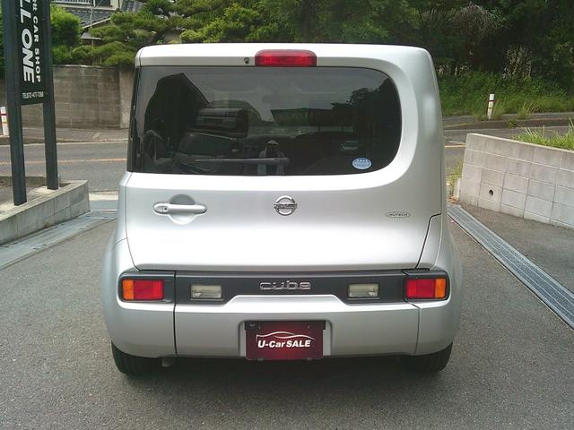NISSAN CUBE