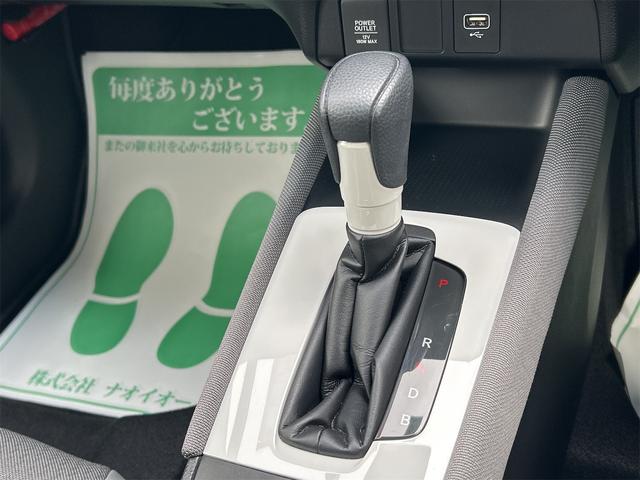 HONDA FIT E:HEV CROSSTAR