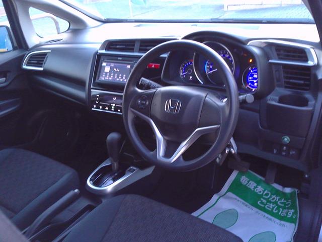 HONDA FIT 13G F PACKAGE