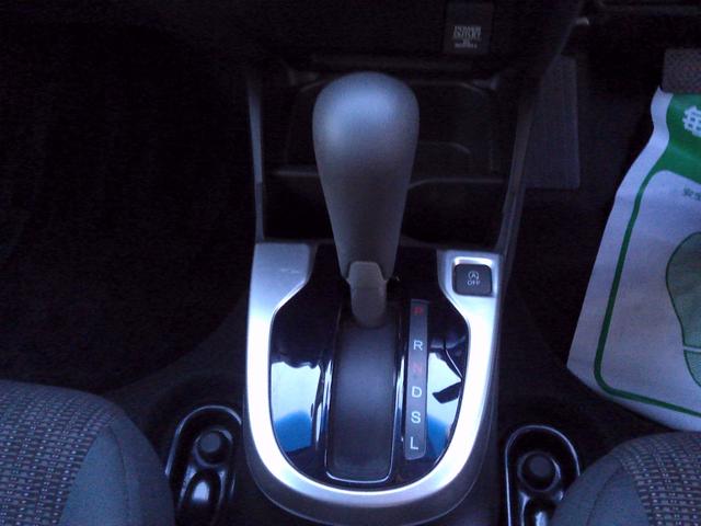 HONDA FIT 13G F PACKAGE