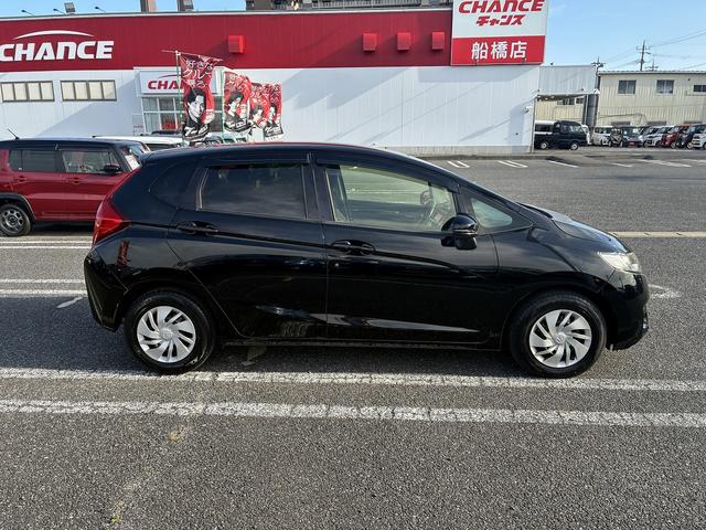 HONDA FIT 13G F PACKAGE
