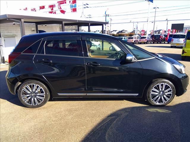 HONDA FIT E:HEV LUXE