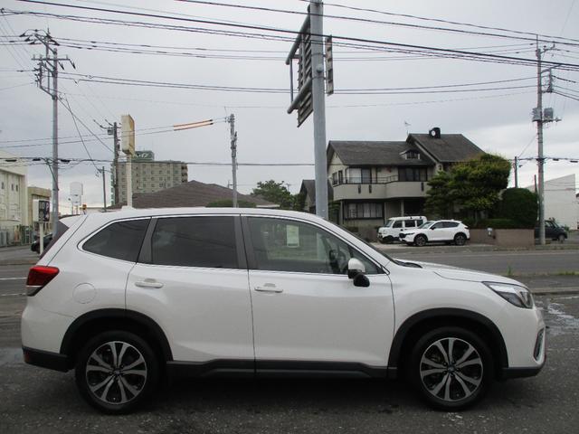 SUBARU FORESTER PREMIUM