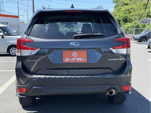 SUBARU FORESTER PREMIUM