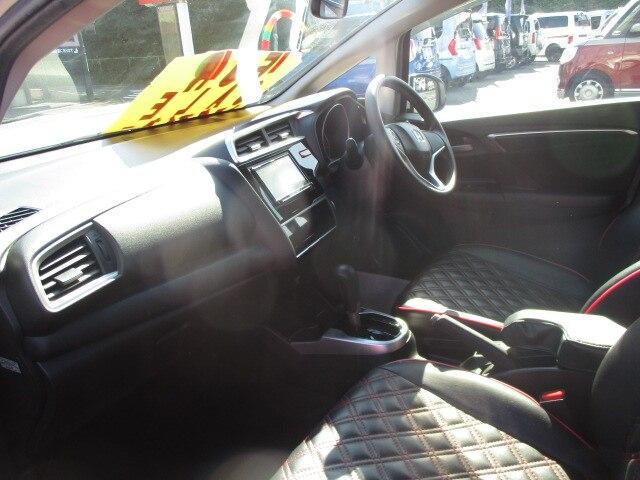HONDA FIT 13G F PACKAGE FINE EDITION